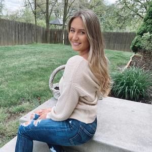 Meet your Posher, Sara